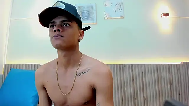 Snapshot of Billy_zander chatting on December 7, 2024, 12:56 pm Billy zander online show from December 7, 2024, 12:56 pm