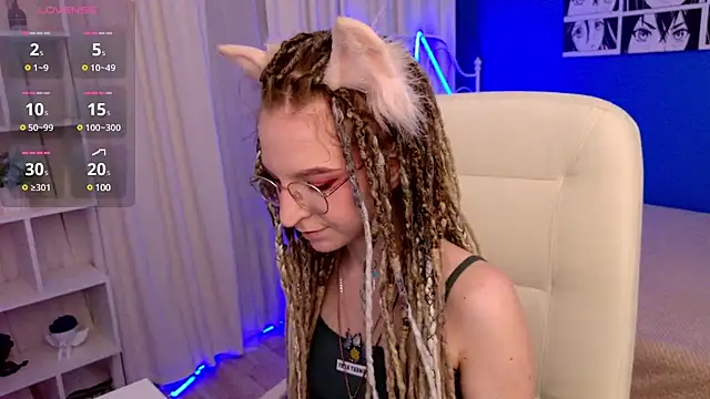 VioletShine online show from January 16, 2025, 1:47 pm