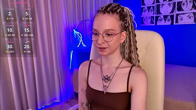 VioletShine online show from June 13, 2026, 12:58 pm