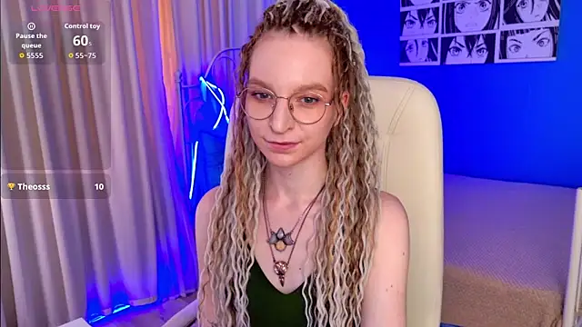 VioletShine online show from June 30, 2026, 1:23 pm