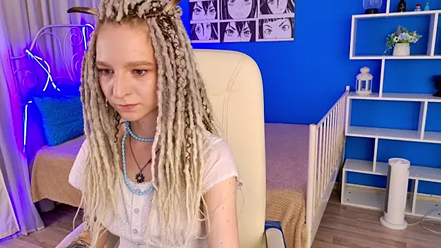 VioletShine online show from July 19, 2026, 1:04 pm
