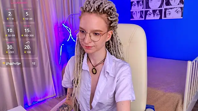VioletShine online show from July 25, 2026, 12:47 pm