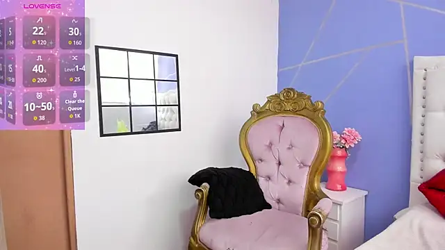 Snapshot of DannaMishellx_ chatting on November 28, 2025, 3:36 pm DannaMishellx online show from November 28, 2025, 3:36 pm