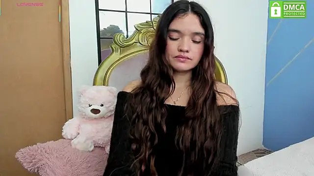 Snapshot of DannaMishellx_ chatting on March 3, 2026, 3:51 pm DannaMishellx online show from March 3, 2026, 3:51 pm