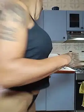 Snapshot of Alison_fitness chatting on May 31, 2026, 12:34 pm Alison fitness online show from May 31, 2026, 12:34 pm