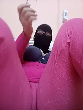 Snapshot of big_yoyo chatting on February 12, 2025, 12:01 pm big yoyo online show from February 12, 2025, 12:01 pm