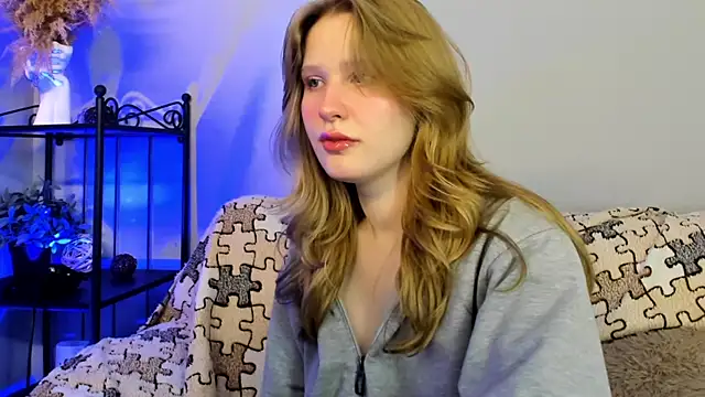 EvaStevs online show from January 15, 2025, 11:40 pm