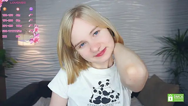 OdelinaFicken online show from November 14, 2025, 4:11 am