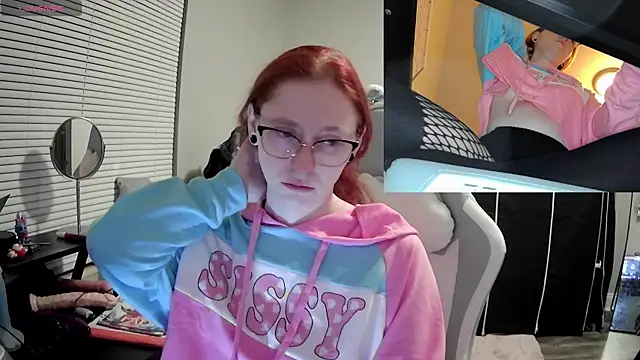 LilyFoxxx online show from February 2, 2025, 4:48 am