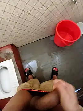 Snapshot of ken_tanaka chatting on February 6, 2025, 3:48 am ken tanaka online show from February 6, 2025, 3:48 am