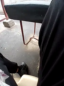 Snapshot of ken_tanaka chatting on February 10, 2025, 11:25 am ken tanaka online show from February 10, 2025, 11:25 am