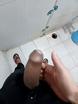 Snapshot of ken_tanaka chatting on February 17, 2025, 11:13 am ken tanaka online show from February 17, 2025, 11:13 am