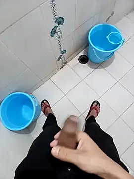 Snapshot of ken_tanaka chatting on February 18, 2025, 11:33 am ken tanaka online show from February 18, 2025, 11:33 am