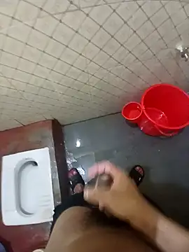 Snapshot of ken_tanaka chatting on March 13, 2025, 6:01 pm ken tanaka online show from March 13, 2025, 6:01 pm