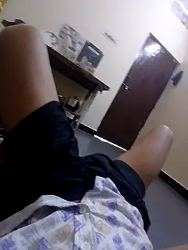 Snapshot of ken_tanaka chatting on March 14, 2025, 3:59 am ken tanaka online show from March 14, 2025, 3:59 am