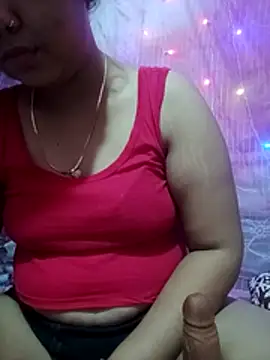 Super-Couple online show from November 4, 2025, 11:26 pm