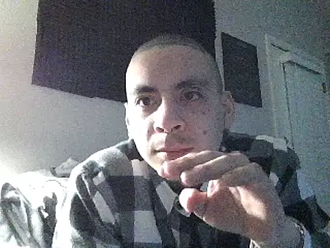 Cuminsideyou42 online show from February 15, 2025, 9:27 am