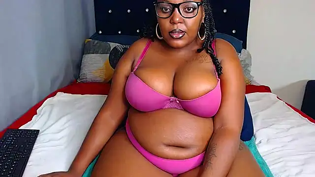 CHERRYYUMMY online show from March 10, 2025, 6:45 pm