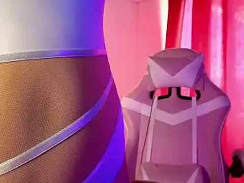 Sweet xuee18 online show from December 17, 2024, 9:16 pm