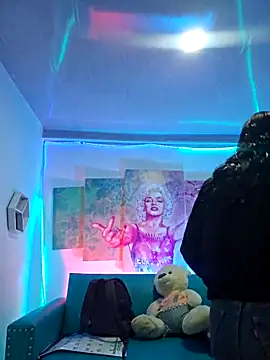 Snapshot of Sofi_hot_4m chatting on February 3, 2026, 10:09 am Sofi hot 4m online show from February 3, 2026, 10:09 am