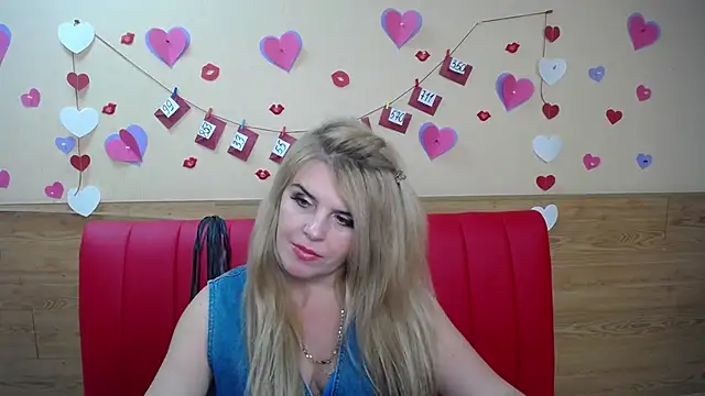 Julya Barbi online show from February 5, 2025, 9:04 am