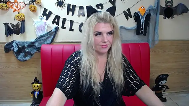 Julya Barbi online show from October 21, 2025, 5:13 pm