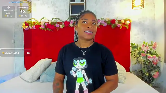 SilvannaFit online show from October 21, 2025, 12:17 pm