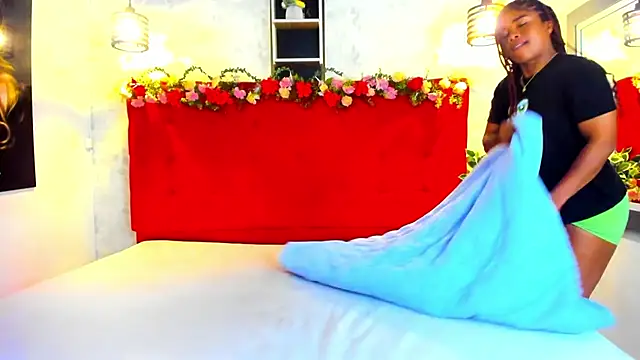 SilvannaFit online show from March 27, 2026, 11:54 am