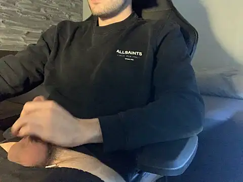 Snapshot of taallguyy_196 chatting on March 8, 2025, 7:16 am taallguyy 196 online show from March 8, 2025, 7:16 am