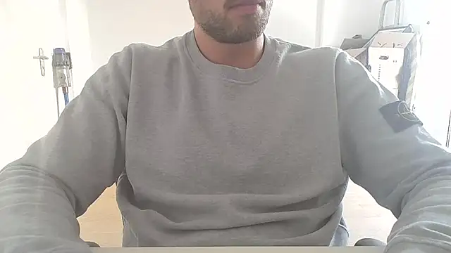 Snapshot of taallguyy_196 chatting on September 18, 2025, 4:20 pm taallguyy 196 online show from September 18, 2025, 4:20 pm