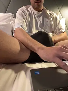 Snapshot of taallguyy_196 chatting on October 12, 2025, 6:18 pm taallguyy 196 online show from October 12, 2025, 6:18 pm