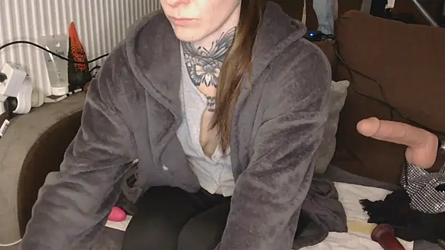 liloucamchaudee online show from March 14, 2026, 7:52 pm