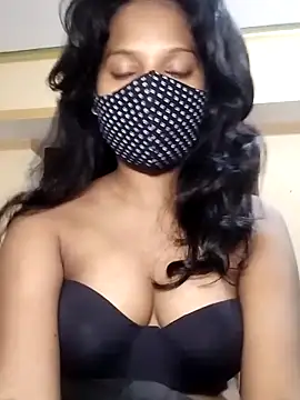 Shivani Tivari online show from October 19, 2025, 9:43 am