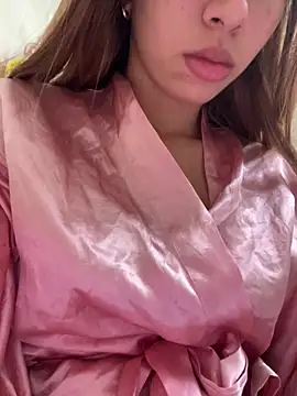 Aaliyah Salma online show from May 1, 2026, 7:07 pm