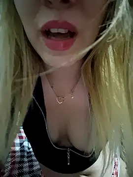 SUSELLAM1 online show from December 15, 2024, 8:58 pm