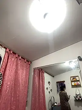 Goddess-Love- online show from February 7, 2026, 9:13 am