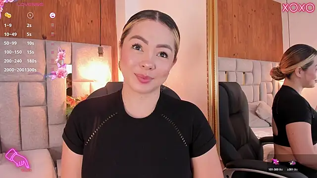 Saori newman online show from November 4, 2025, 12:04 pm