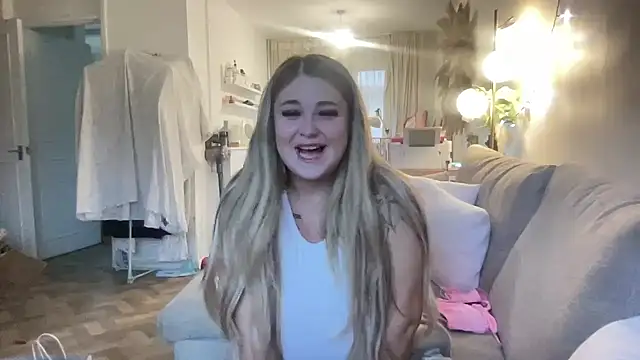 blairbella online show from January 16, 2025, 3:46 pm