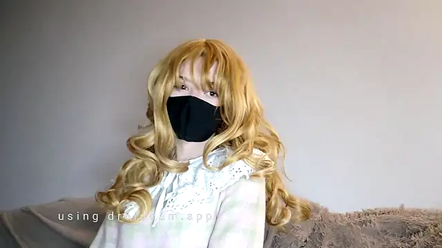 MirraMissu online show from December 2, 2024, 12:19 am