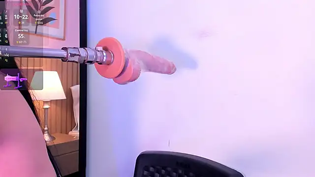 sexy mich 18 online show from March 27, 2026, 8:19 pm