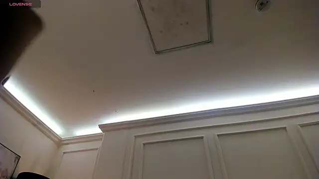 KaiaFerreira online show from November 8, 2025, 12:16 pm