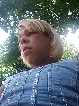 blondebitchlitle online show from November 4, 2025, 5:23 pm