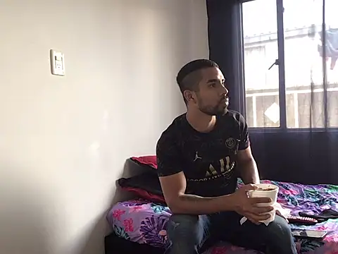 Snapshot of edu_fitness chatting on December 14, 2024, 3:25 pm edu fitness online show from December 14, 2024, 3:25 pm