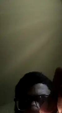 dvaughn3117 online show from February 4, 2025, 7:22 pm