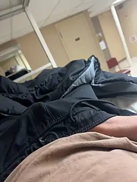 Snapshot of Shipmate-boricua chatting on March 11, 2025, 4:54 am Shipmate-boricua online show from March 11, 2025, 4:54 am