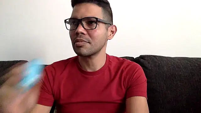 Snapshot of Shipmate-boricua chatting on November 30, 2025, 6:45 pm Shipmate-boricua online show from November 30, 2025, 6:45 pm