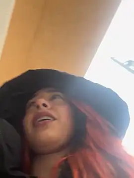 alexxxa69 online show from March 17, 2025, 9:44 am