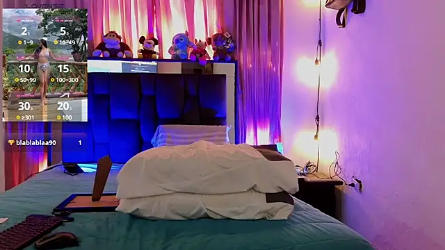 Snapshot of chloe_vasquez710 chatting on March 19, 2025, 2:46 pm chloe vasquez710 online show from March 19, 2025, 2:46 pm