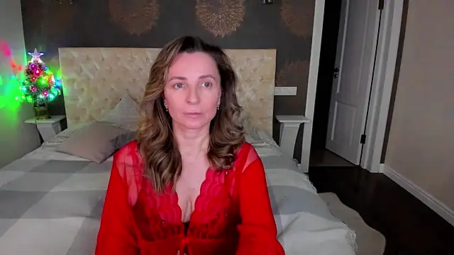 Snapshot of AllisonWilliams chatting on January 18, 2025, 7:37 pm AllisonWilliams online show from January 18, 2025, 7:37 pm