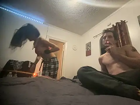 mackmillandhisjills online show from December 24, 2024, 1:17 pm